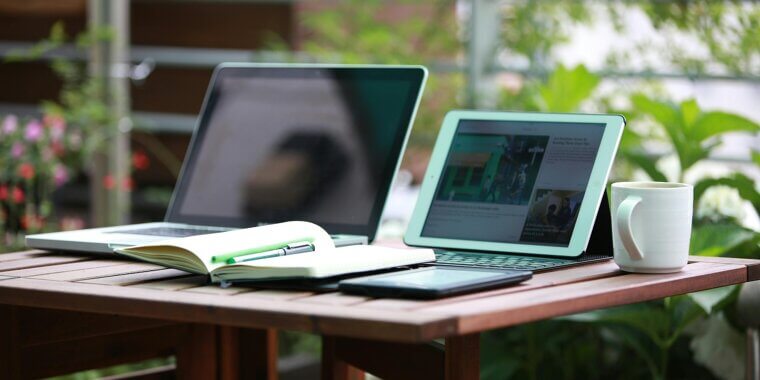 Laptops (Windows & Mac)