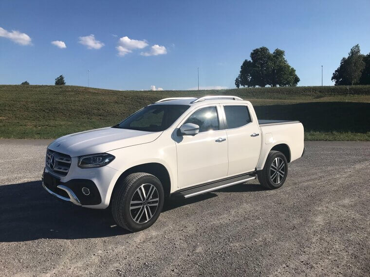 Mercedes-Benz X-Class (2017)