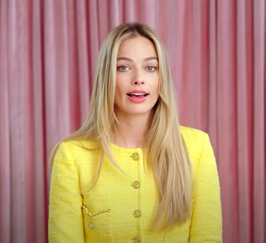 Barbie's Yellow Outfit Pays Tribute to a Half-Decade Fashion Trend