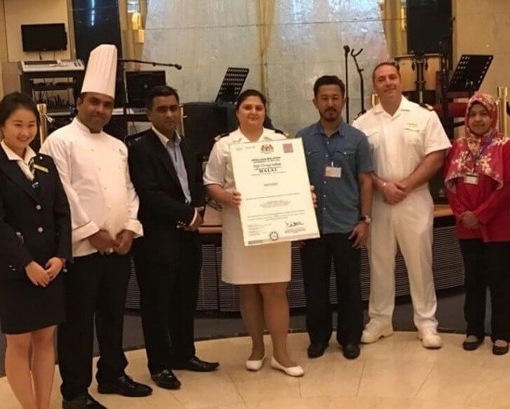 Crews Rely on Reviews for a Good Paycheck