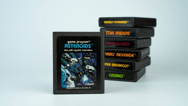 Asteroids: Play Easily Via Classic Web Browsers