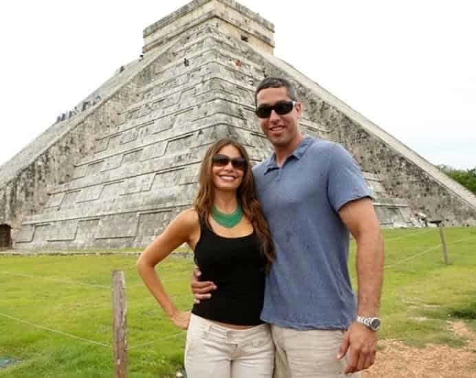 One Fiance Proposed On Top Of A Pyramid In Mexico