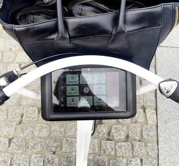 Öffentliche Fahrräder mit integriertem Navigationssystem