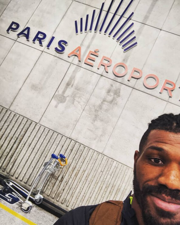 Keine übermäßige Sicherheit am Flughafen