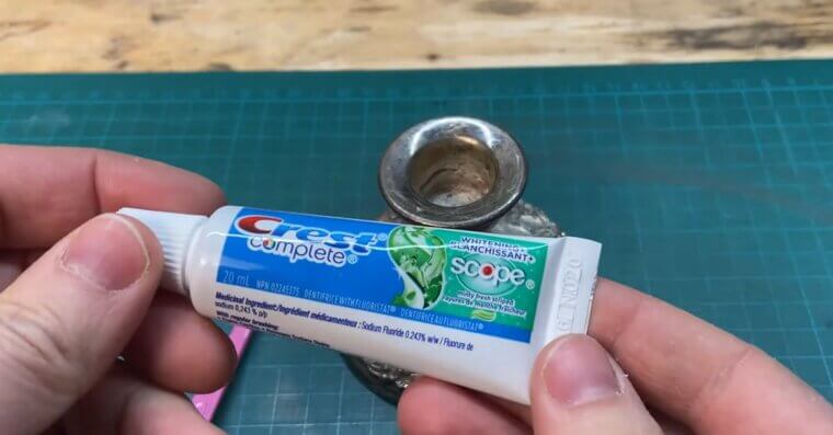 Toothpaste for Silver