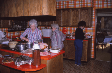 Household Cleaning Shortcuts From the Past That Actually Work Better