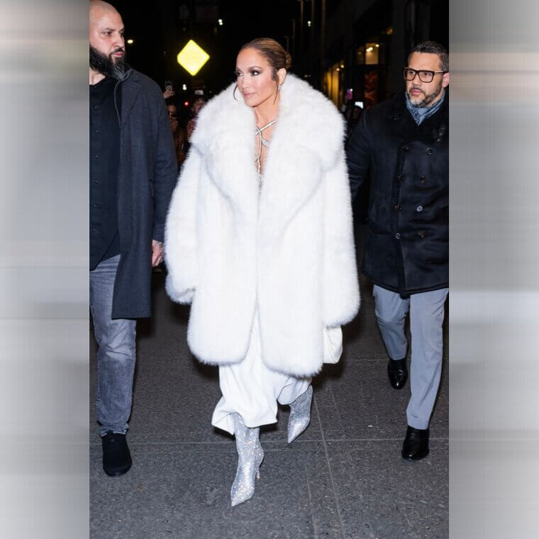 Jennifer Lopez - $500,000