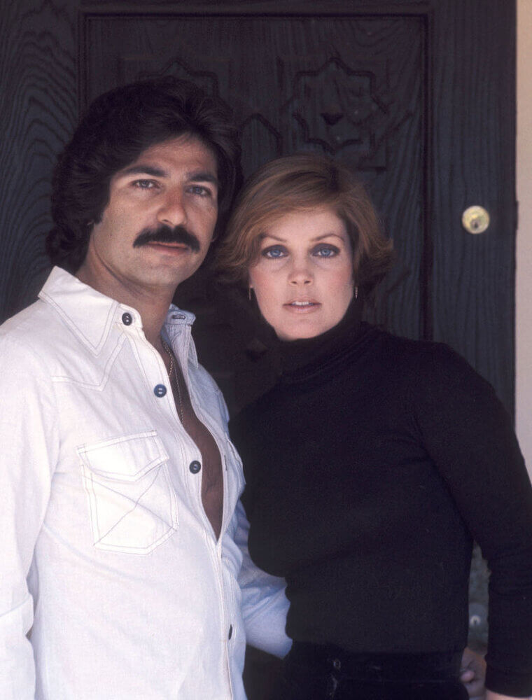 Priscilla Presley and Robert Kardashian (Yes, Elvis's Ex-Wife Dated Kim Kardashian's Dad)