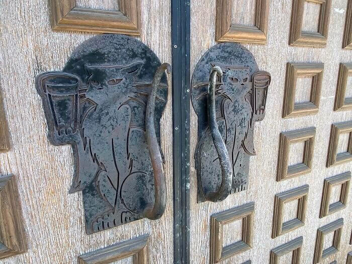 Cat Tail Door Handles