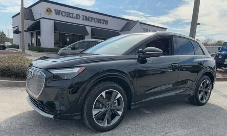 2022 Audi Q4 E-Tron Premium Plus – US $25,999.00