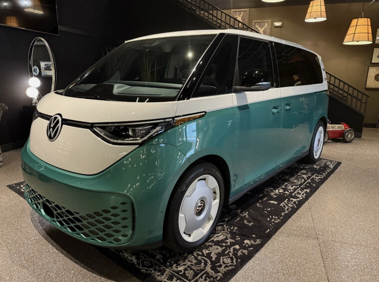 2025 Volkswagen Bus/Vanagon First Edition – US $69,000.00