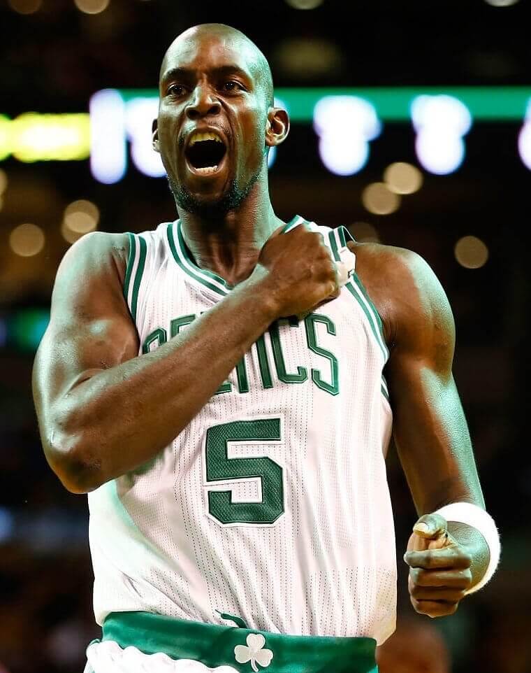 Kevin Garnett Hosts the Show, Area 21