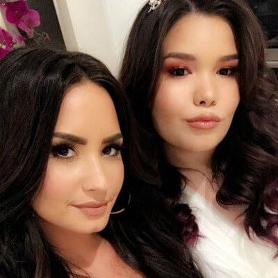 Demi Lovato And Madison De La Garza