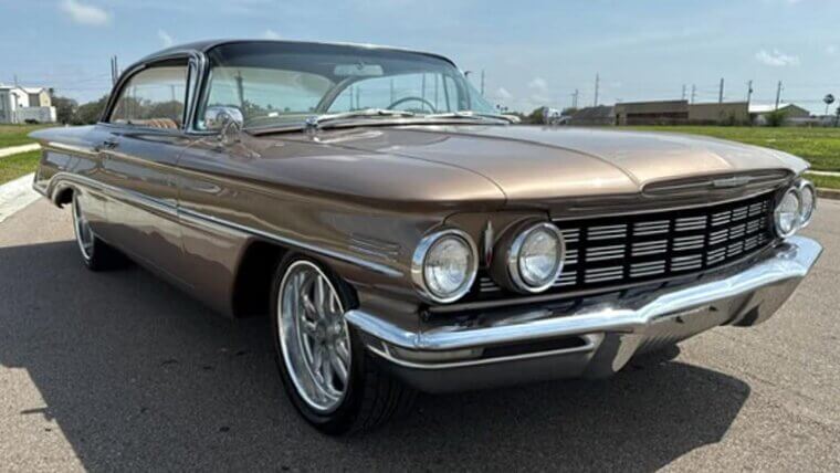 The Classic Oldsmobile 98 in Its Glory