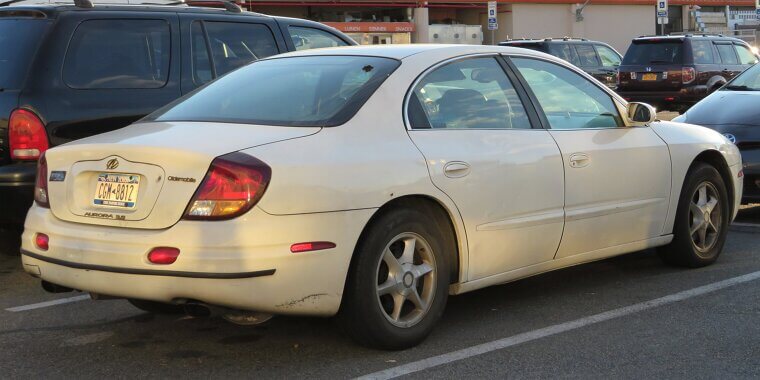 2001 Oldsmobile Aurora