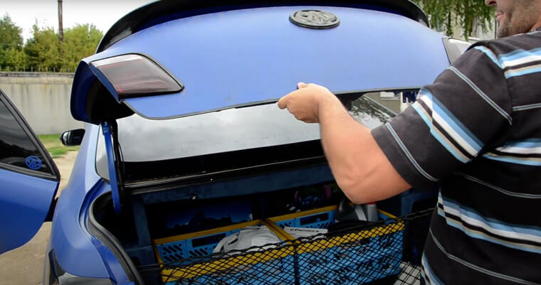 Flip-Flop Trunks and Doors