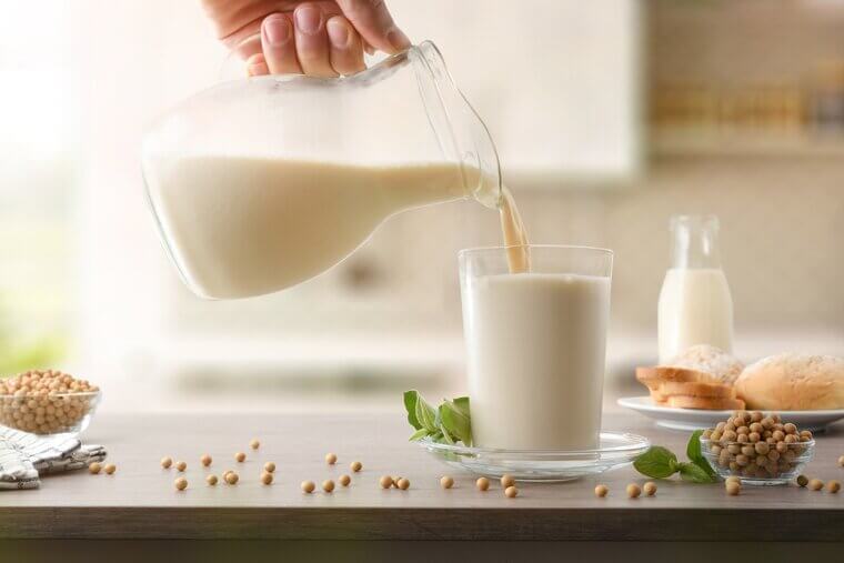 Soy Products: How Soy Milk Can Cause Issues