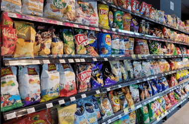 Professionals Recommend People With Chrohn's Disease Stay Away From Certain Foods