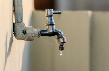 Everyday Habits That Lead to Water Waste