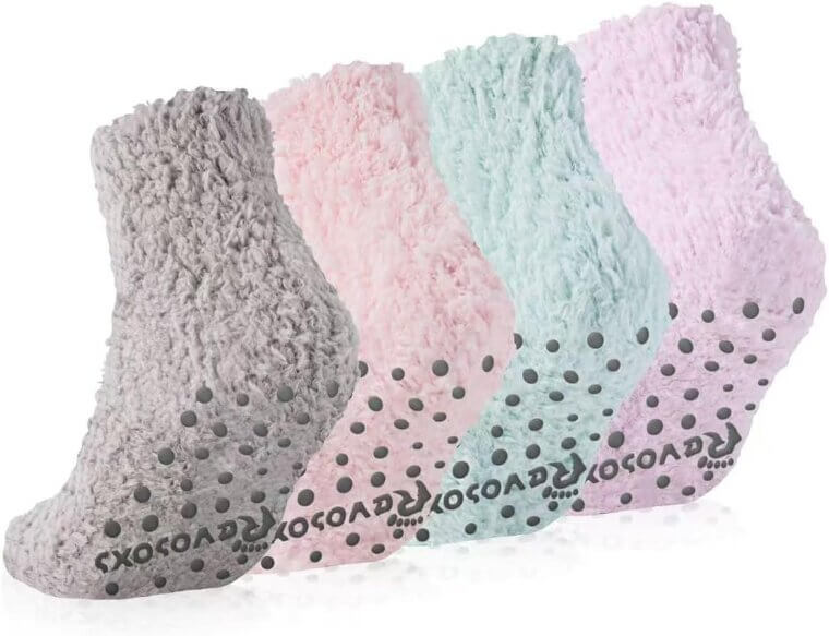 Fuzzy Grip Socks - Cozy Non-Slip Warmth for All! 