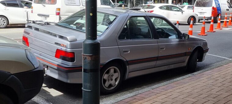 Peugeot 405 Mi16