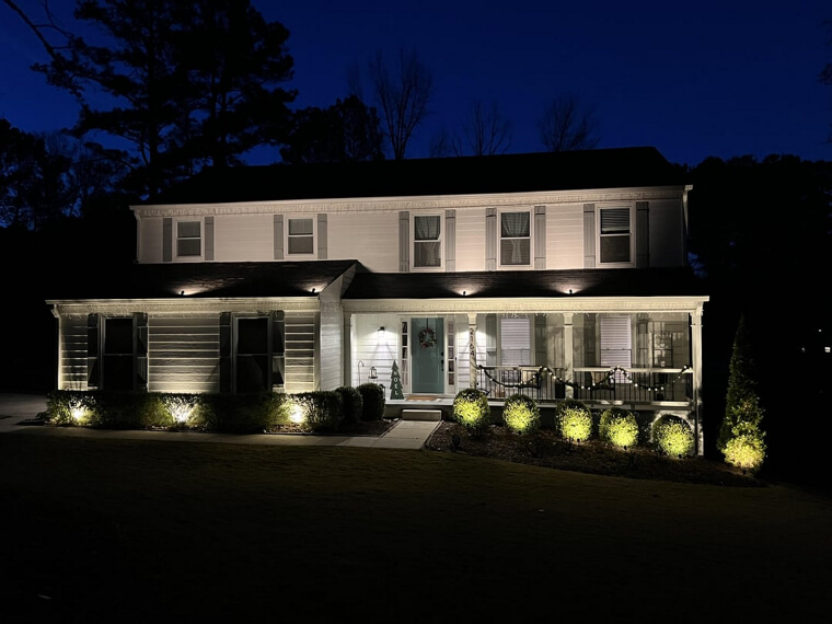 Trendy Outdoor Lighting That Needs Regular Adjustments