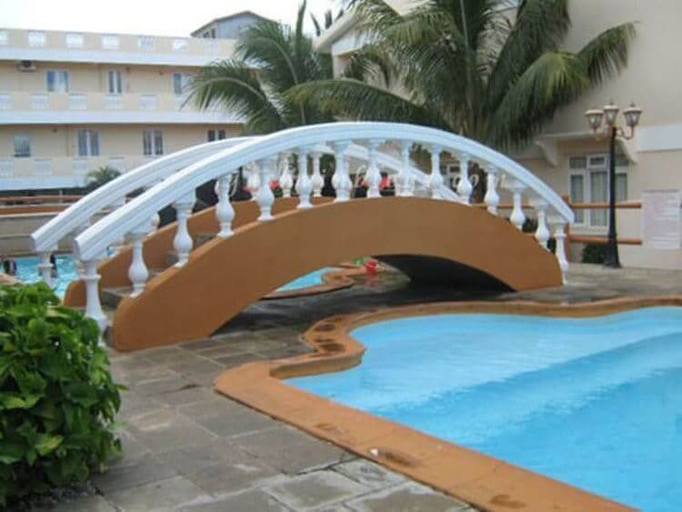 A Purposeless Bridge