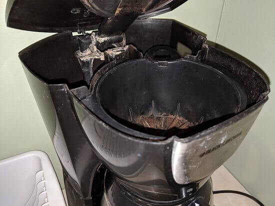コーヒーメーカーが汚れている