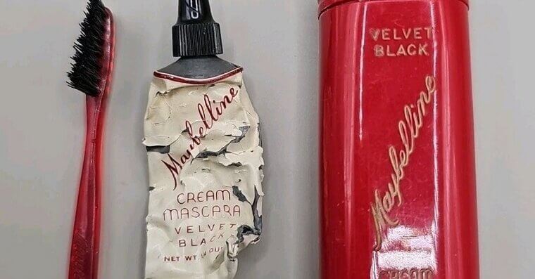 Vintage Maybelline Cream Mascara Kit