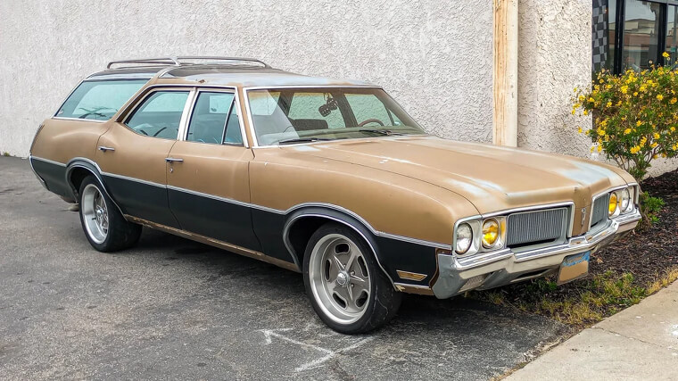 Oldsmobile Vista Cruiser