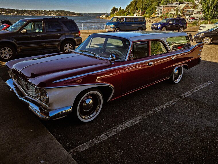 Plymouth Fury Suburban