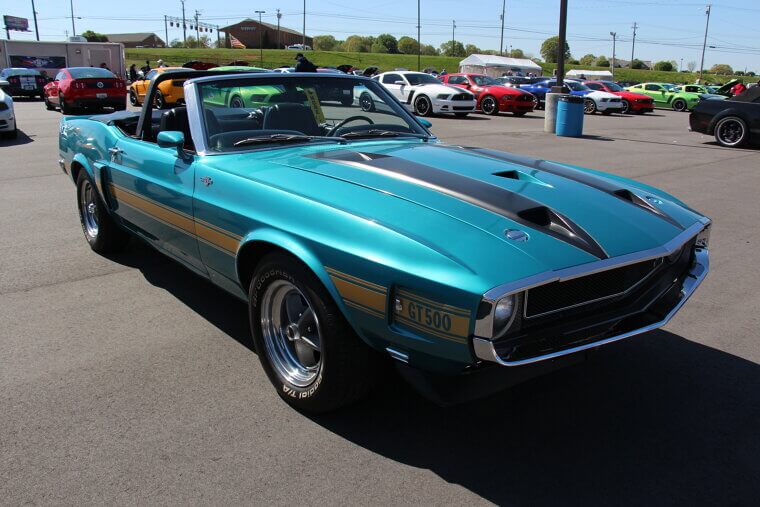 Ford Mustang (1965–1970)