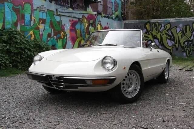 Alfa Romeo Spider