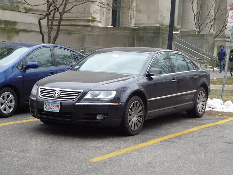 Volkswagen Phaeton W12 (2006)