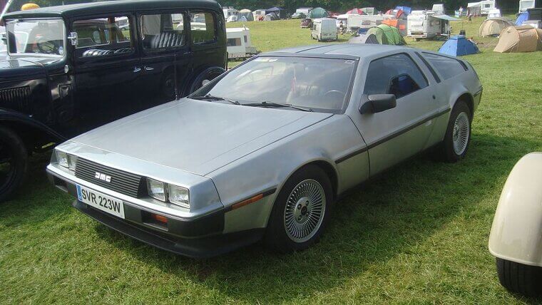DeLorean DMC-12 (1981)